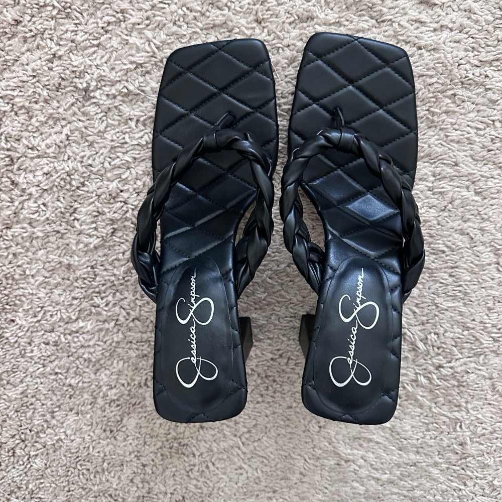 Jessica Simpson Women’s black braided block heel size 10